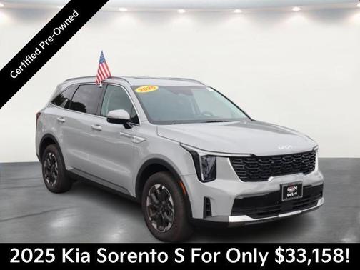 2025 Kia Sorento S