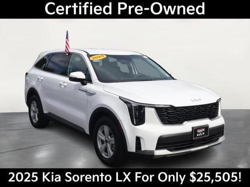 2025 Kia Sorento LX