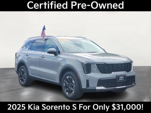 2025 Kia Sorento S