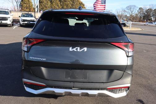 2024 Kia Sportage LX