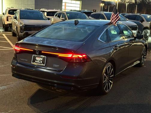 2023 Honda Accord Hybrid Touring