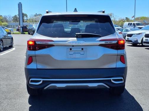 2023 Kia Seltos S