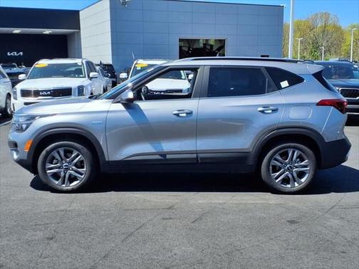 2023 Kia Seltos S