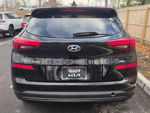 2019 Hyundai TUCSON SE
