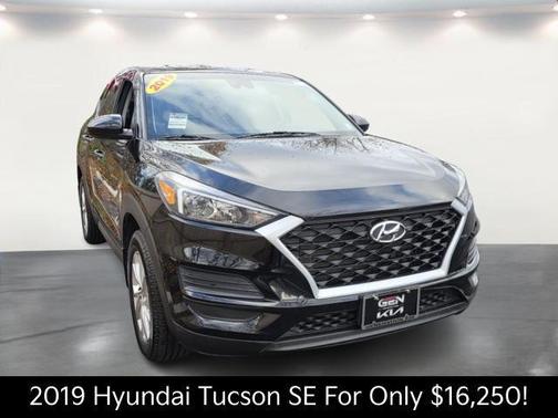 2019 Hyundai TUCSON SE
