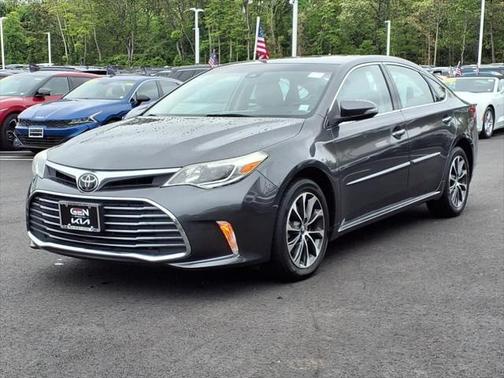 2017 Toyota Avalon XLE