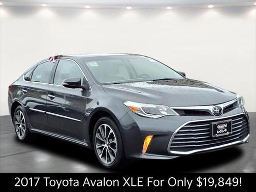 2017 Toyota Avalon XLE