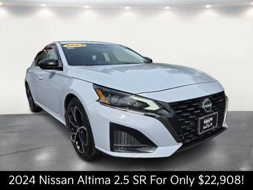 2024 Nissan Altima SR FWD
