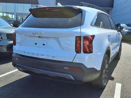 2022 Kia Sorento S