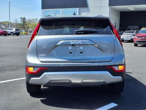 2023 Kia Niro EX