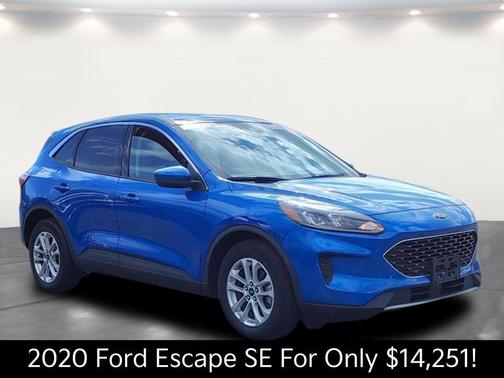 2020 Ford Escape SE