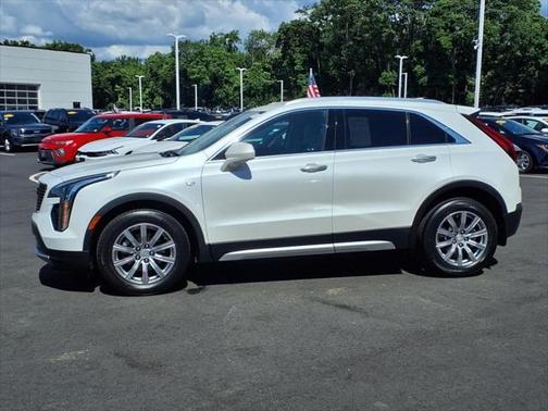 2019 Cadillac XT4 Premium Luxury