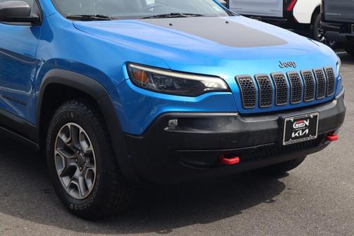 2020 Jeep Cherokee Trailhawk