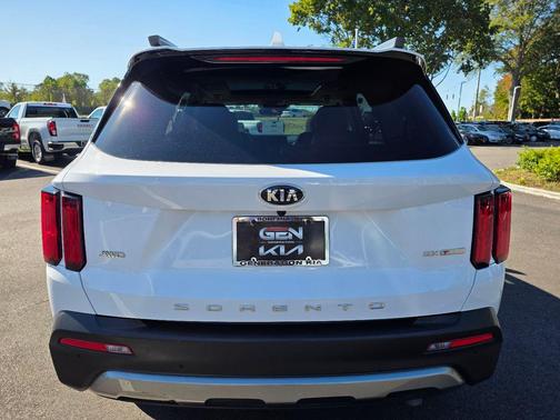 2021 Kia Sorento SX