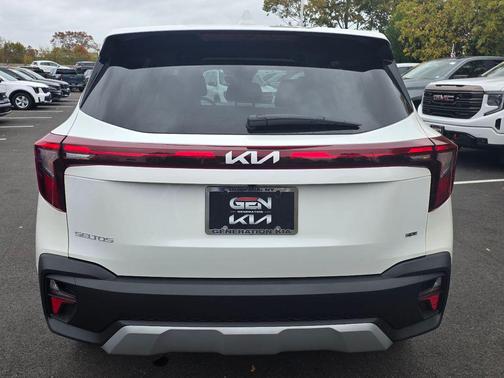 2025 Kia Seltos LX