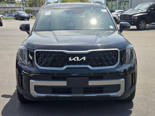 Ebony Black 2023 Kia Telluride EX X-Line