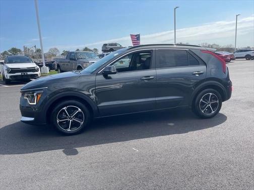 2024 Kia Niro EX