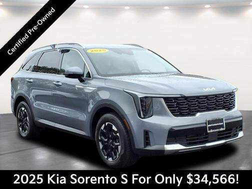2025 Kia Sorento S
