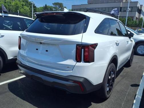 2024 Kia Sorento EX