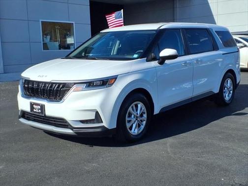 2022 Kia Carnival LXS