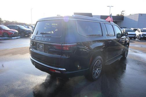 2025 Jeep Wagoneer L Series II 4x4