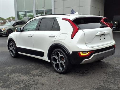 2023 Kia Niro Touring