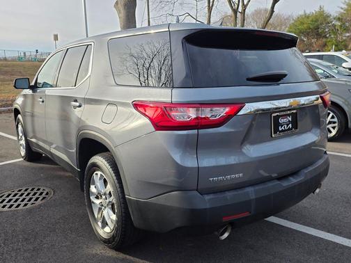 2019 Chevrolet Traverse LS