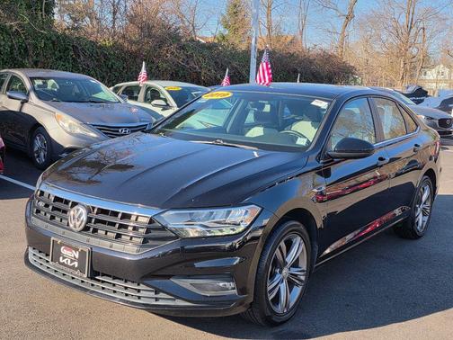 2019 Volkswagen Jetta 1.4T R-Line