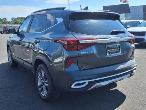 2022 Kia Seltos S