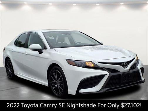 2022 Toyota Camry SE