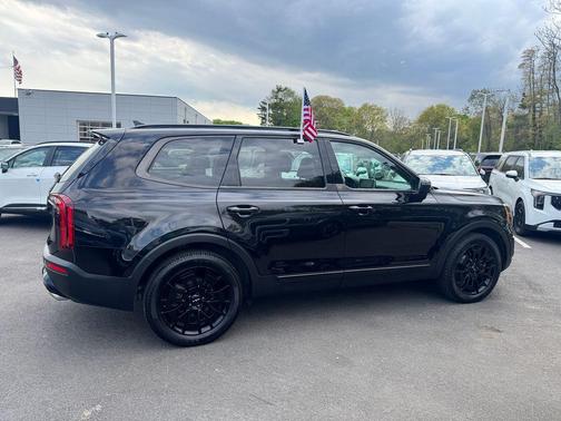 Black Copper 2022 Kia Telluride EX