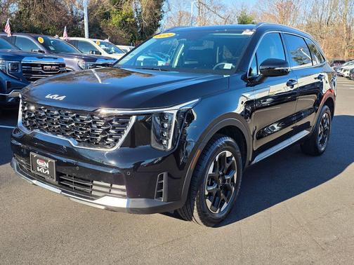 2024 Kia Sorento S