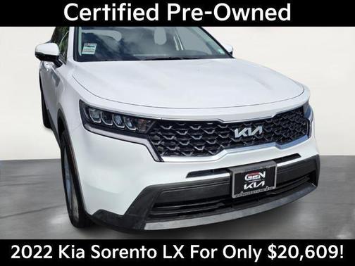 2022 Kia Sorento LX