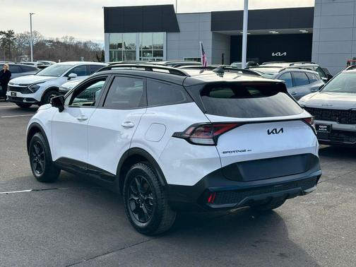 2025 Kia Sportage S