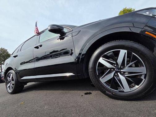 2023 Kia Sorento S