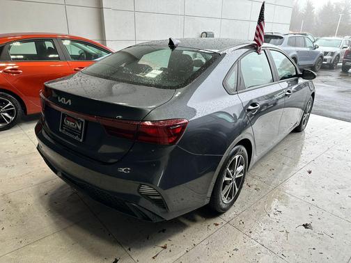 2022 Kia Forte LXS