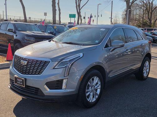2024 Cadillac XT5 Luxury