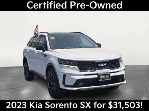 Glacial White Pearl 2023 Kia Sorento SX