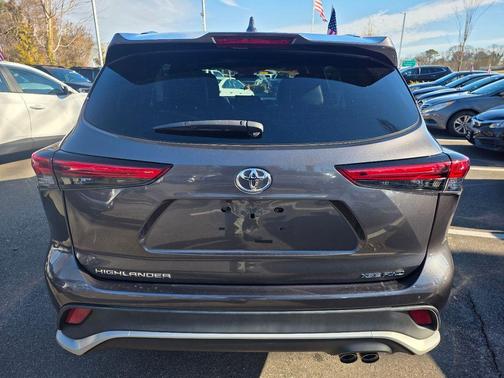 2021 Toyota Highlander XSE