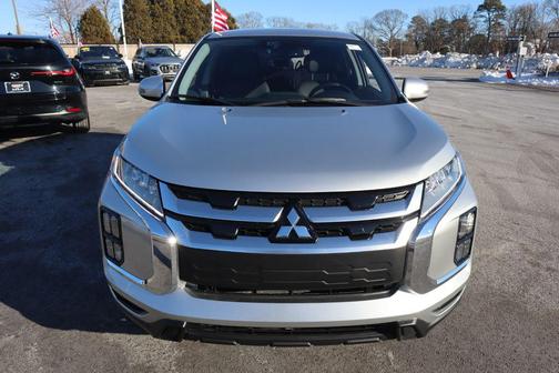 2025 Mitsubishi Outlander Sport SE