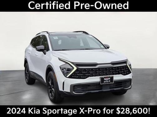 Glacial White Pearl 2024 Kia Sportage S