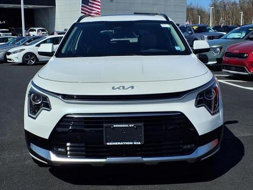 2024 Kia Niro SX