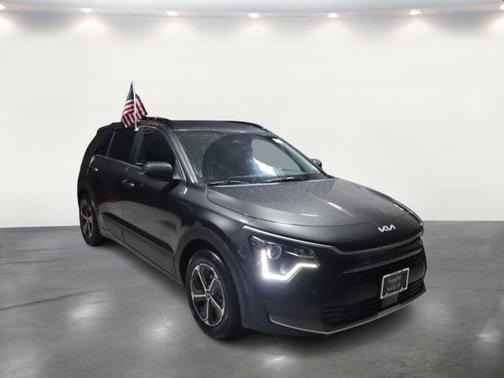 2023 Kia Niro EX