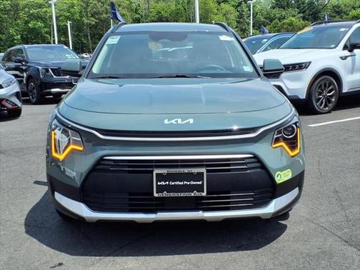 2023 Kia Niro Plug-In Hybrid EX