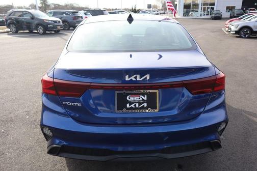 2023 Kia Forte LXS