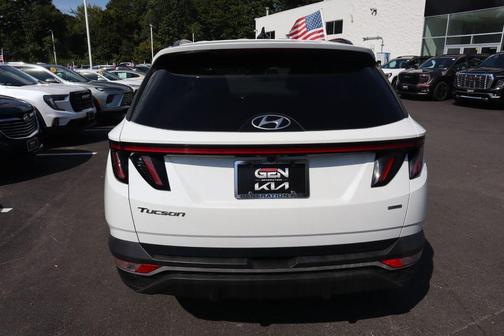 2022 Hyundai TUCSON SEL