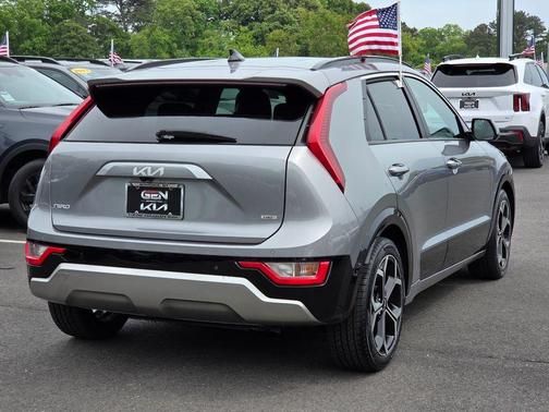 Steel Gray 2023 Kia Niro Touring