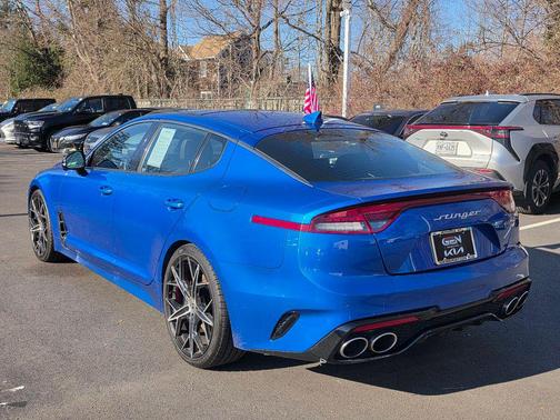 2023 Kia Stinger GT2