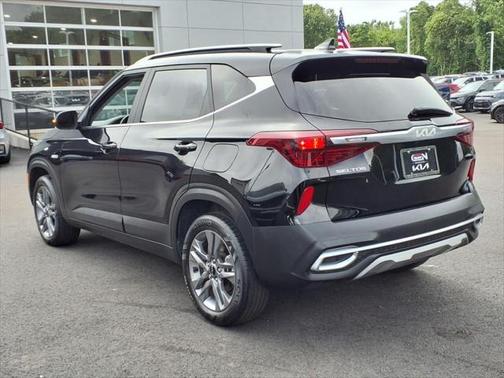 2023 Kia Seltos S