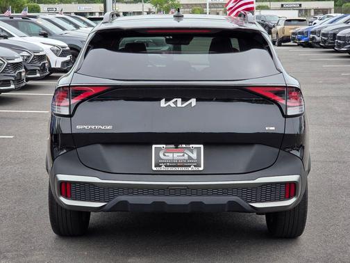 Ebony Black 2024 Kia Sportage X-Line